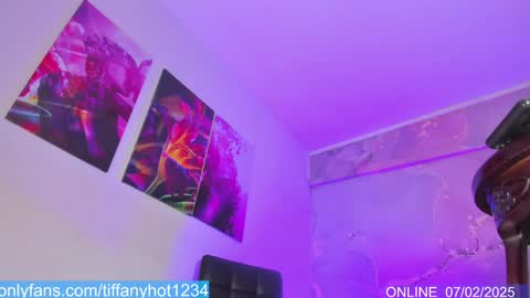 Tifanny Benitez  online show from February 7, 2:26 pm