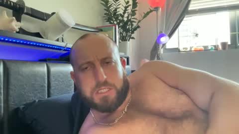 Snapshot of sexxfreak21 chatting on December 8, 8:25 pm sexxfreak21 online show from December 8, 8:25 pm