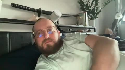 Snapshot of sexxfreak21 chatting on December 2, 10:18 pm sexxfreak21 online show from December 2, 10:18 pm