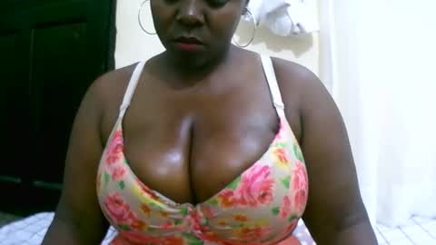 sexxi_ebony online show from September 17, 1:42 am