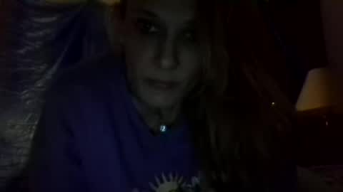 Leeah CloudZzz online show from January 14, 10:45 am