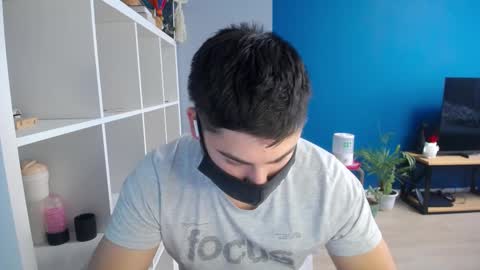 Snapshot of sexxxdickbig chatting on February 21, 1:55 pm Tommy online show from February 21, 1:55 pm