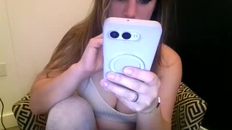 sexxxyvibes online show from March 26, 4:51 am