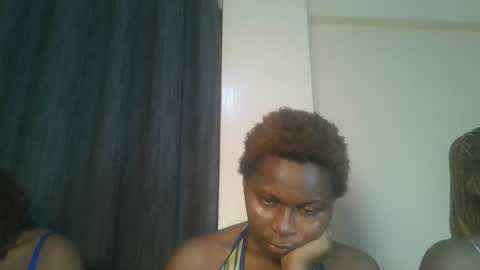 sexxy_amira online show from November 14, 3:52 am