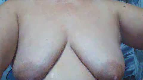 Snapshot of sexxyicee69 chatting on March 3, 9:59 pm misslovely j online show from March 3, 9:59 pm