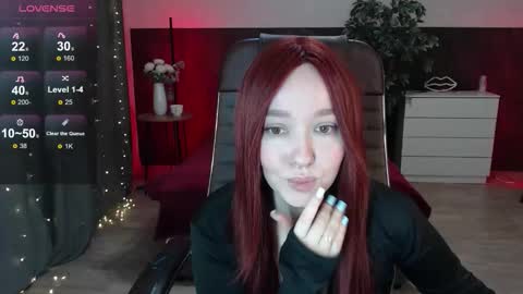 Alexia online show from October 31, 4:29 pm