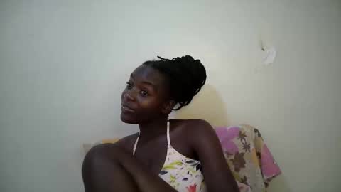 sexy_alia1 online show from February 12, 1:26 pm