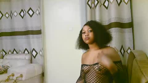 Ariana online show from November 16, 1:24 pm