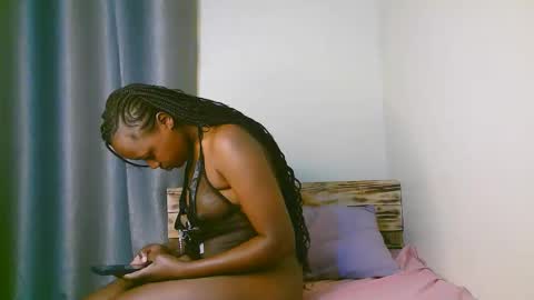 Ariana online show from January 13, 4:04 pm