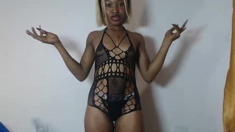 sexy_bluey247 online show from June 3, 3:39 pm