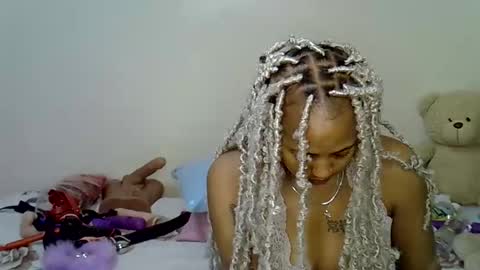 sexy_bubbie01 online show from May 11, 8:54 am