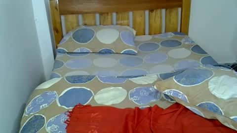 sexy_charliee online show from February 13, 9:40 pm