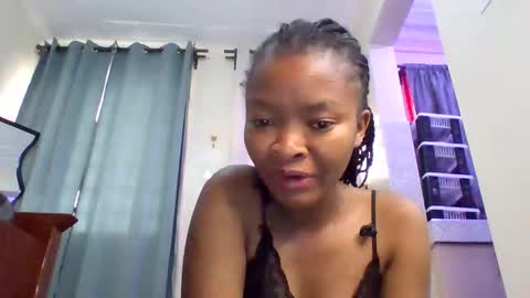 sexy_dianaa online show from April 12, 9:13 am