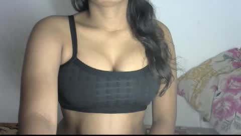 Elnaa online show from October 28, 4:46 am