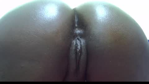 Snapshot of sexy_esther92 chatting on September 11, 6:03 am sexy_esther92 online show from September 11, 6:03 am