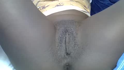 Snapshot of sexy_esther92 chatting on March 6, 9:58 am sexy_esther92 online show from March 6, 9:58 am
