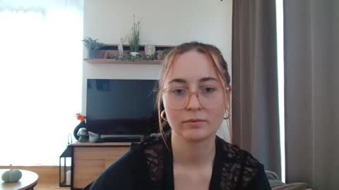 sexy_hexy69 online show from November 7, 1:57 pm