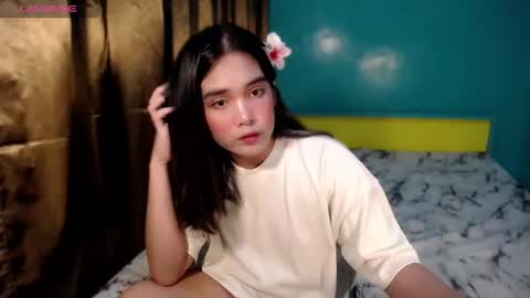 sexy_jasmin08 online show from May 15, 6:37 pm