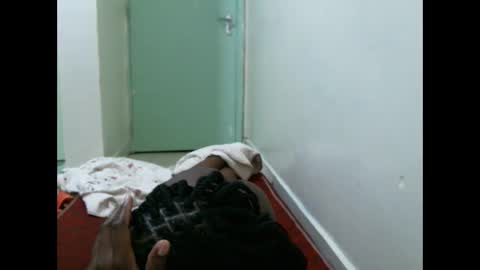 Snapshot of sexy_lunah chatting on February 2, 3:32 am sexy_lunah online show from February 2, 3:32 am