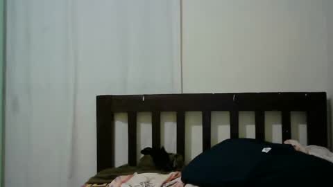Snapshot of sexy_lunah chatting on February 23, 6:45 pm sexy_lunah online show from February 23, 6:45 pm
