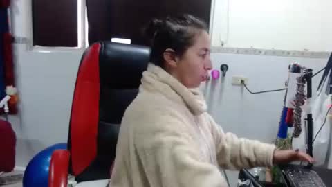 MARIPOSA online show from November 26, 12:13 pm