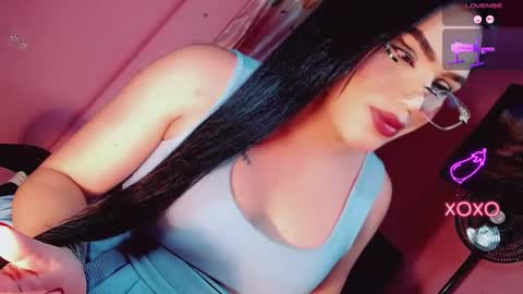 queen online show from November 23, 10:02 am