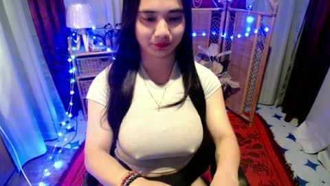 angela online show from June 23, 5:04 am