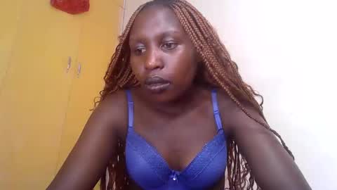 sexy_queenebony online show from October 13, 5:15 pm