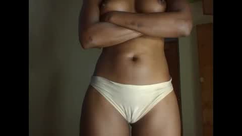 sexy_rio_ online show from October 19, 4:28 am