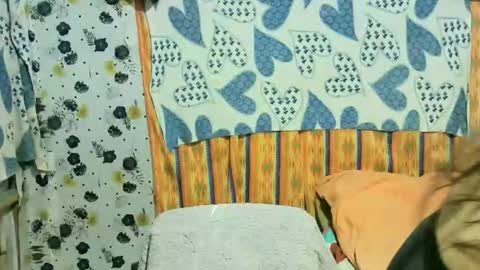 scarlet online show from April 12, 1:48 pm