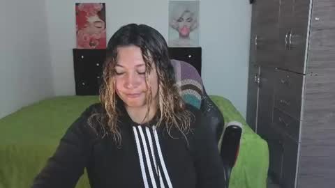 sexy_valeshca online show from June 10, 3:17 am