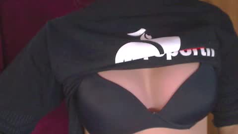 venus online show from October 14, 9:18 pm