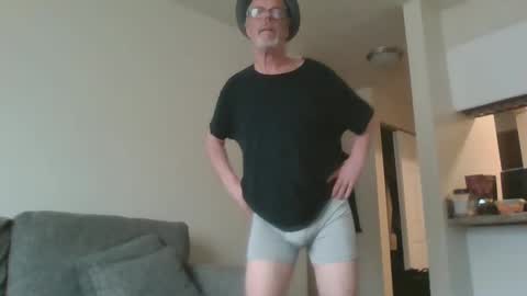 Daddy online show from February 24, 7:52 pm