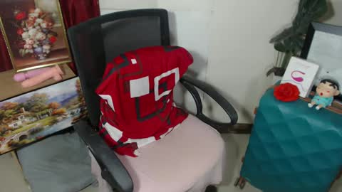 Chloe online show from February 14, 10:14 pm