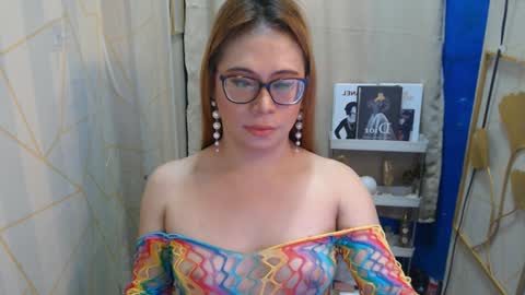 Denise online show from February 3, 9:19 am