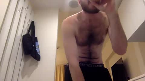Snapshot of sexybroke chatting on January 27, 9:00 pm sexybroke online show from January 27, 9:00 pm