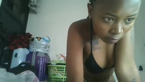 sexybuddy951434 online show from September 11, 2:46 am