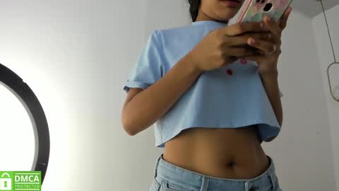 chanell and yina online show from February 17, 12:49 pm