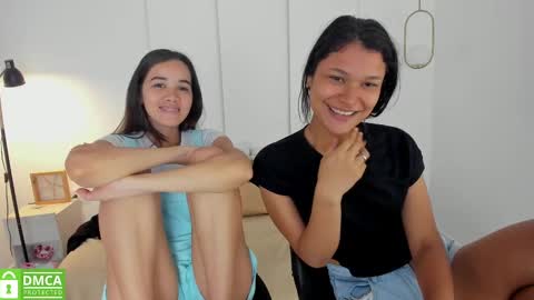 chanell and yina online show from February 18, 3:52 pm