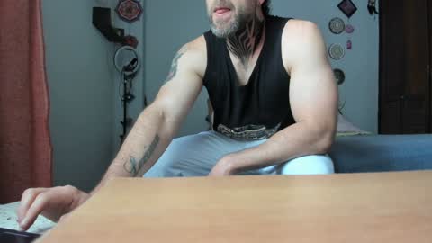 Antonioylola online show from December 25, 2:23 pm