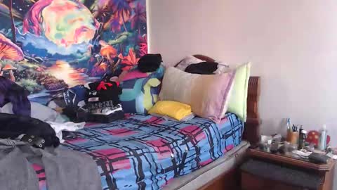 Mike online show from December 16, 6:25 pm