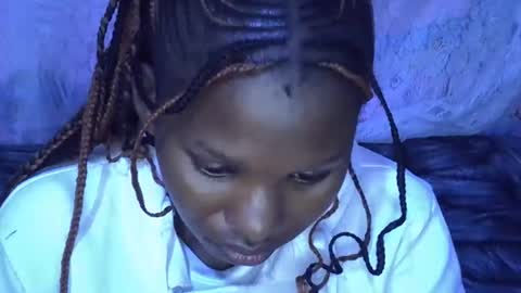 sexydoll002 online show from October 28, 5:19 am