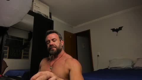Snapshot of sexyflightz chatting on February 28, 10:28 pm chris online show from February 28, 10:28 pm