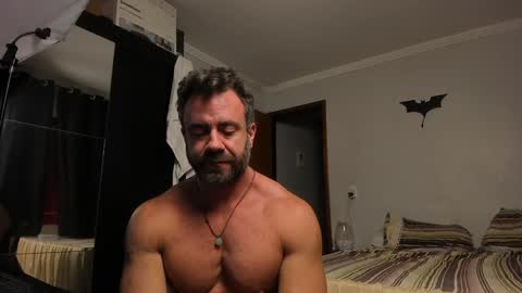 Snapshot of sexyflightz chatting on January 12, 2:24 am chris online show from January 12, 2:24 am