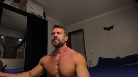 Snapshot of sexyflightz chatting on December 17, 7:15 pm chris online show from December 17, 7:15 pm