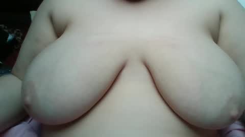 sexygirly1903 online show from April 17, 3:47 pm