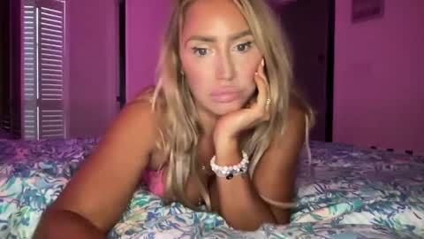 Ashley Love online show from September 25, 9:16 am