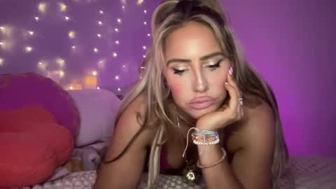 Ashley Love online show from January 11, 8:22 am