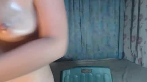 jeanken and jelian online show from January 10, 6:08 am