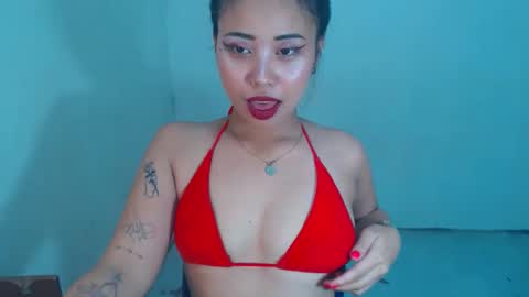 jeanken and jelian online show from February 19, 4:55 am